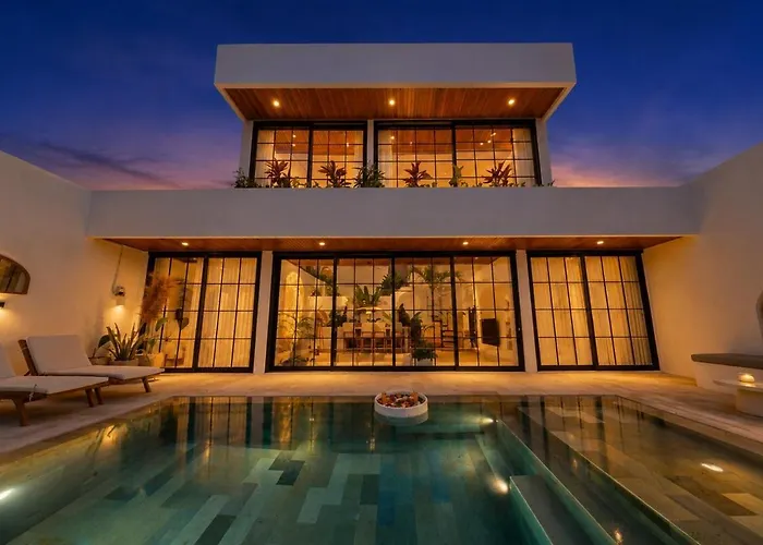 Villa Lymera - 4br Tropical Pool Near Canggu Pererenan